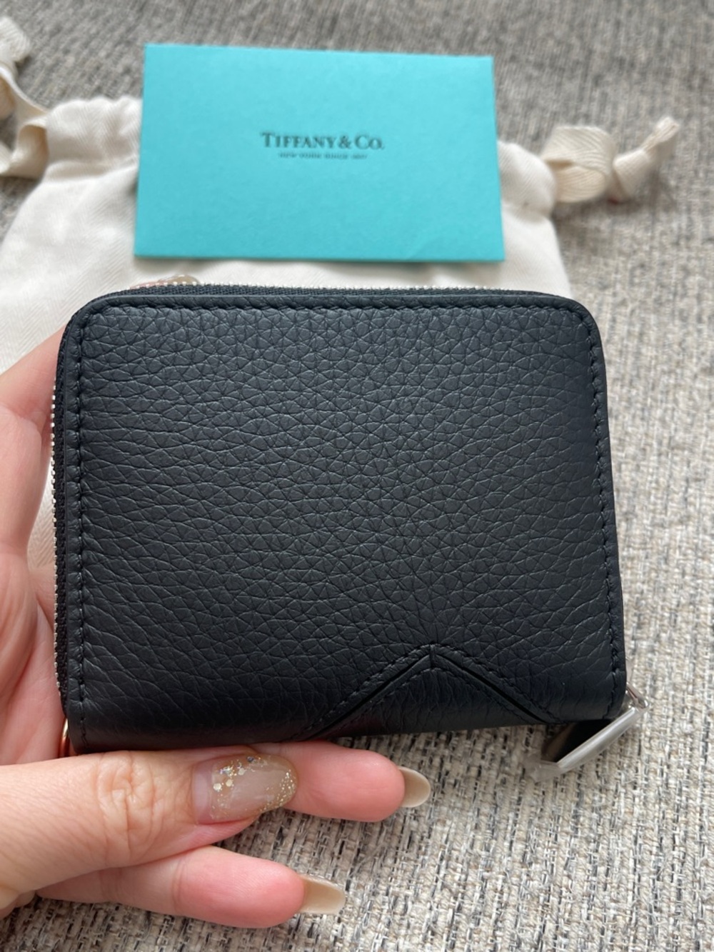 Tiffany & Co. Black Leather Zip Wallet - Picture 3 of 5